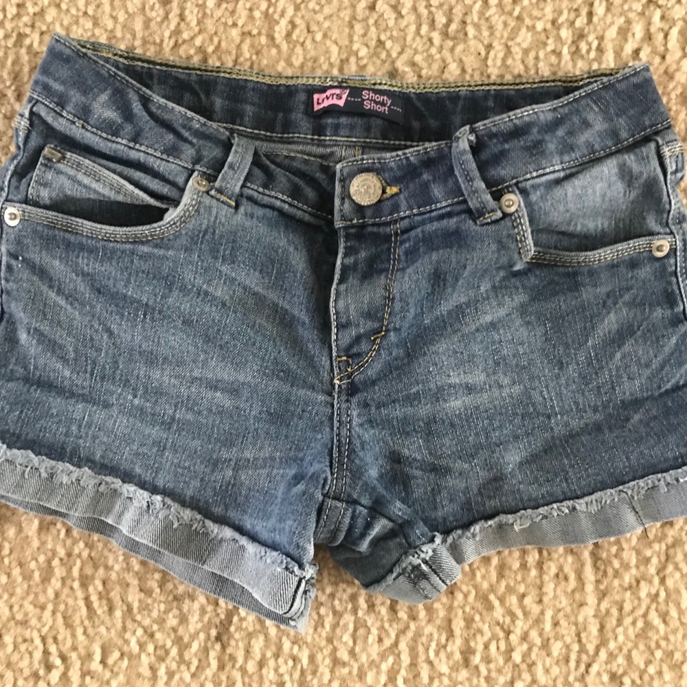 Levi Shorty Shorts